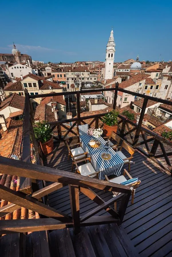 Penthouse With Rooftop Terrace And 360 Views Of Venice - Venice5Th