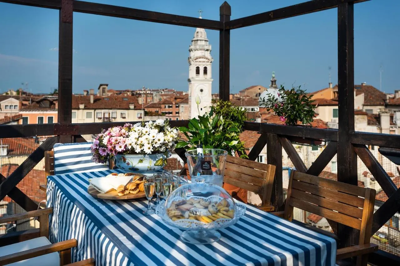 Penthouse With Rooftop Terrace And 360 Views Of Venice - Venice5Th 0*,  Italy